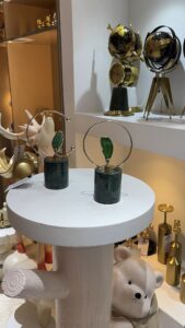 C & Circle-Shaped Agate Decor