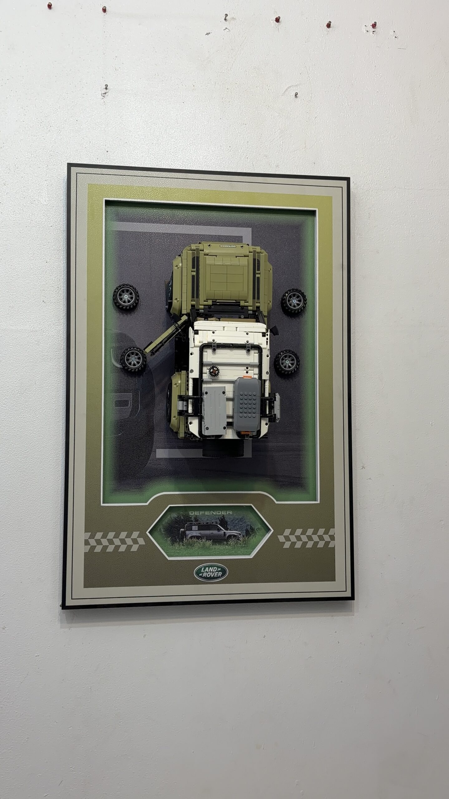 IMG_4244 60 x 90 Land Rover Lego Frame - Image 1