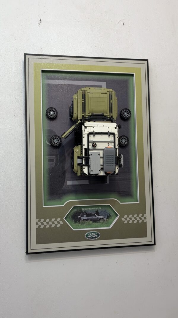 60 x 90 Land Rover Lego Frame - Image 4