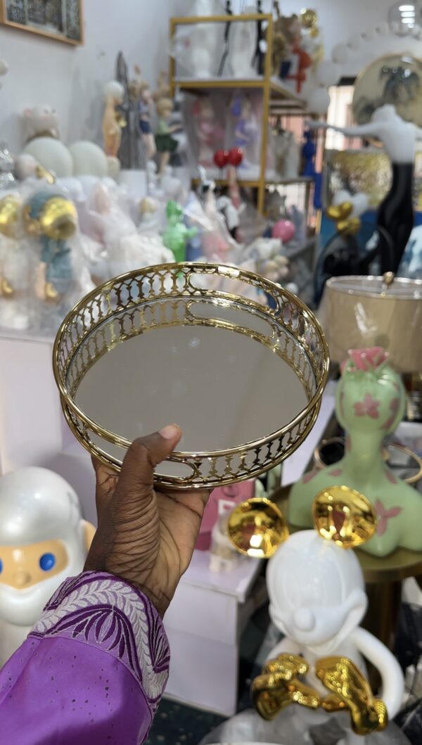 S Mirror Gold Tray - Image 4