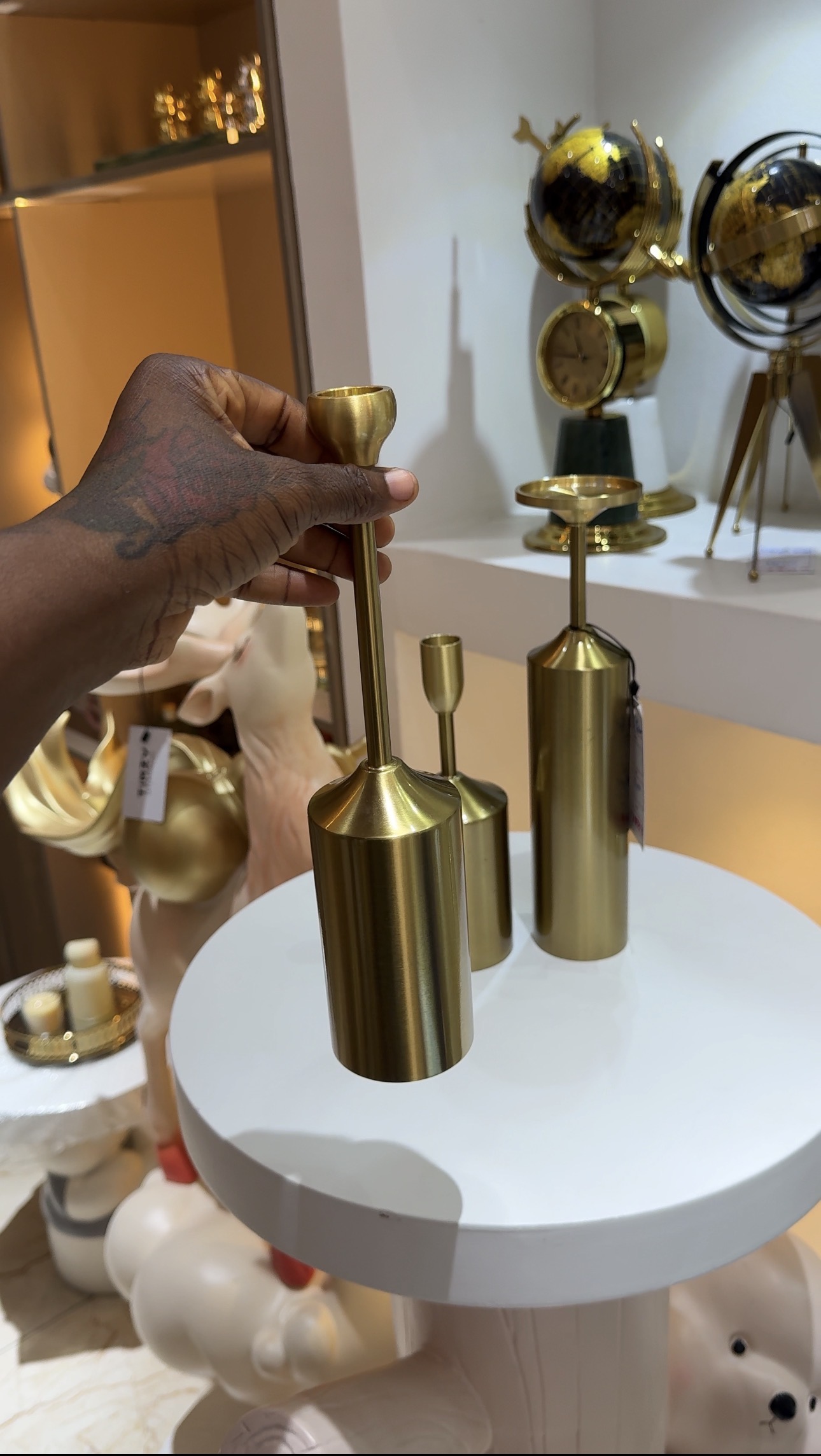 Screenshot Luxury 3pcs Set Of Metal Candle Stick Decor - Image 1