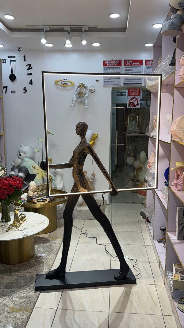Square Man Sculptural Lamp - Image 2
